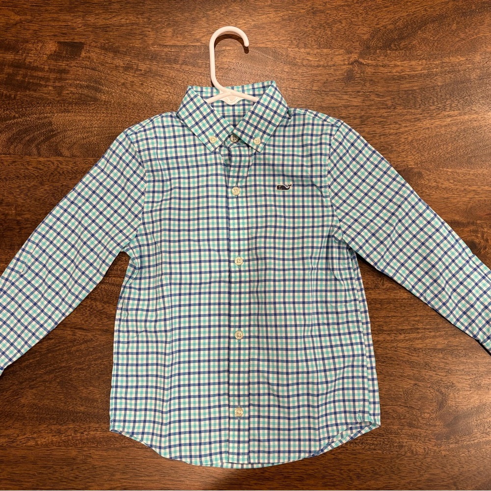 Vineyard Vines Performance Long Sleeve Shirt
Size 3T
Excellent Condition